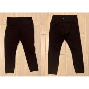 Lululemon Wunder Under 25” Black Leggings -Size 12